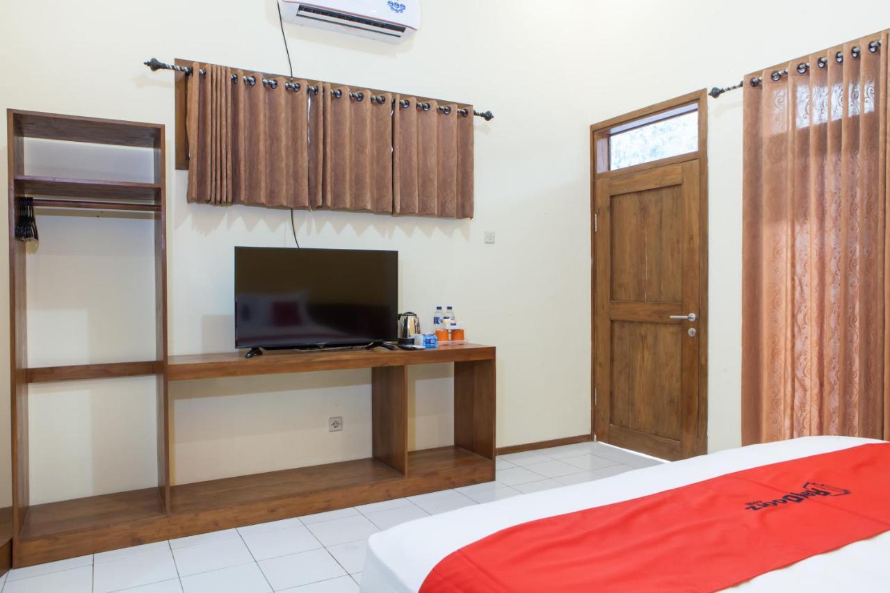 Reddoorz Near Baluran National Park Hotel Pandean Buitenkant foto