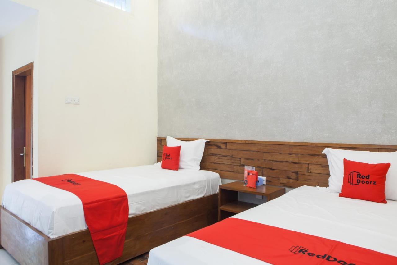 Reddoorz Near Baluran National Park Hotel Pandean Buitenkant foto